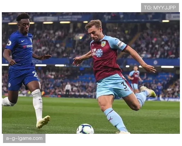 伯恩利迎新帅上任，剑指英超状态复苏