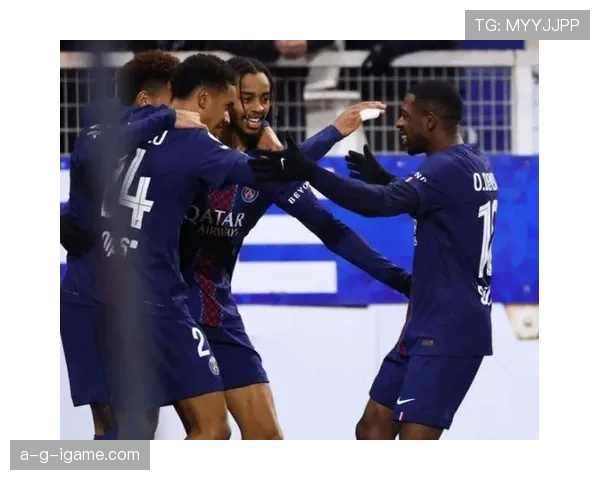 德甲登贝莱状态回暖，边路突破助力球队迎来胜利